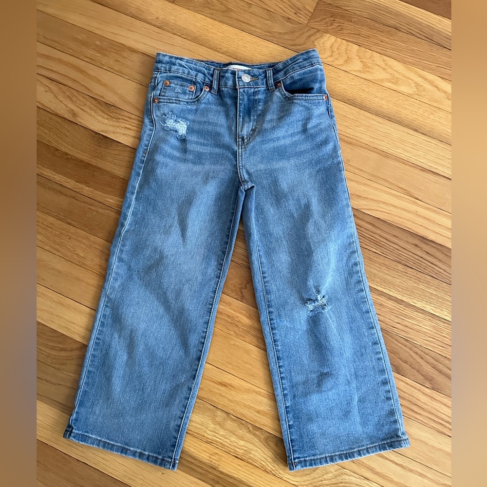 Girls Levi’s cropped wide leg jeans